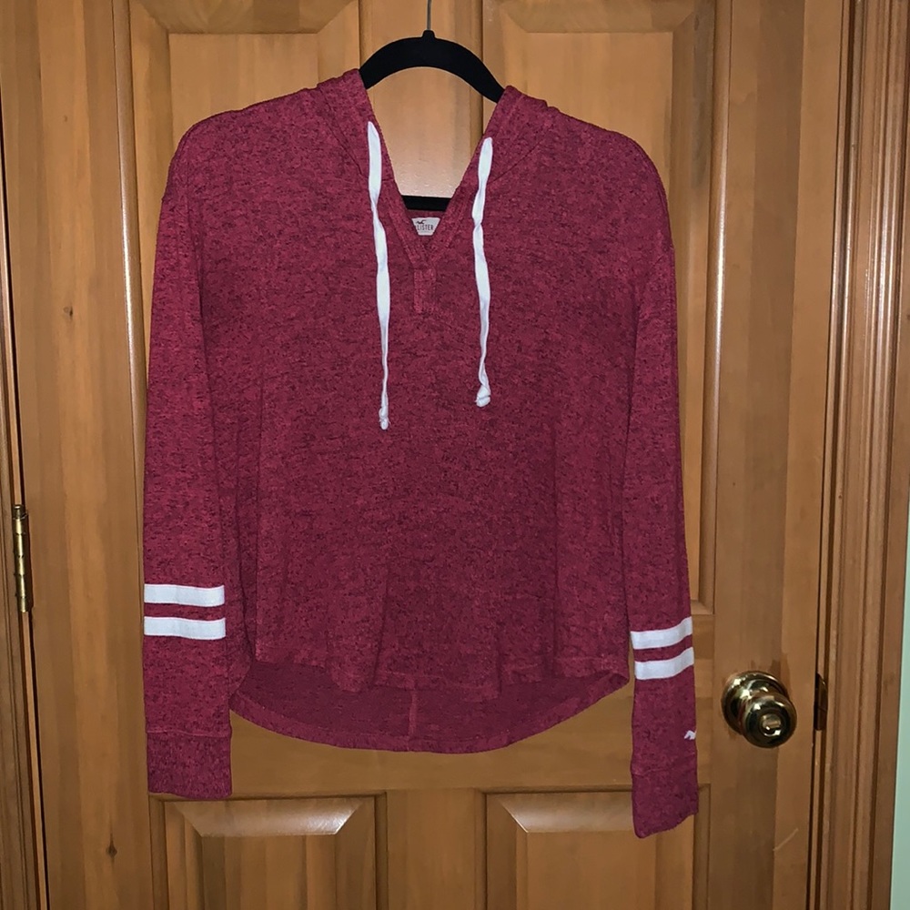 Hollister light weight hooded sweatshirt, size S